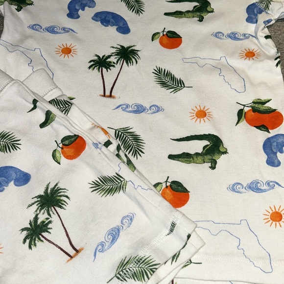 Little hometown Florida pjs - Picture 3 of 3